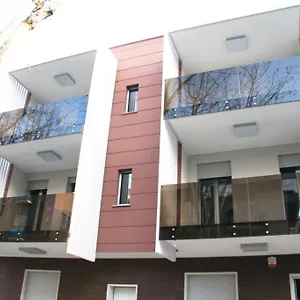 3* Aparthotel Opera
